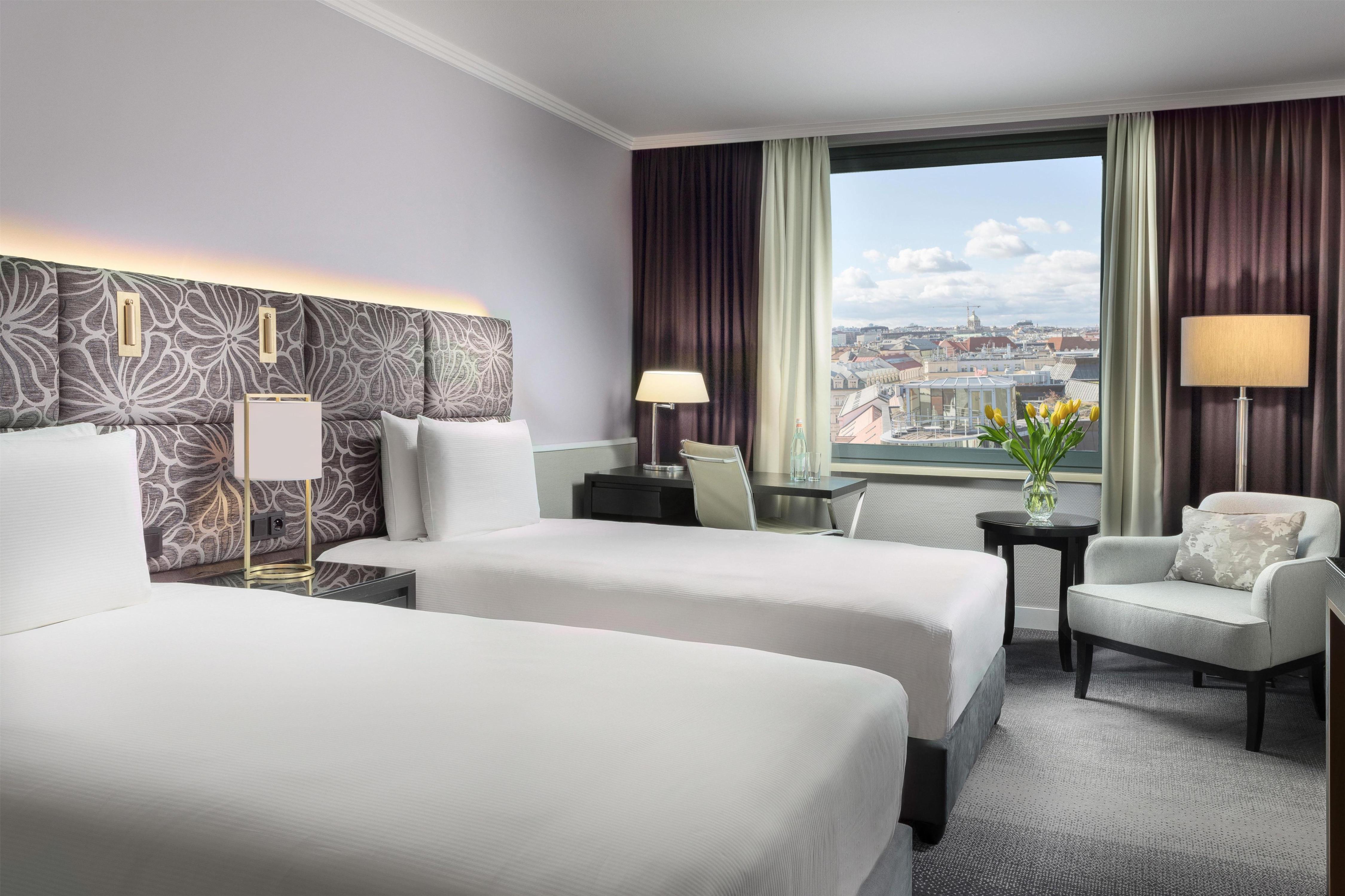 Hilton Prague Old Town Room Type - TWIN DELUXE CITY VIEW ROOM Hilton Prague Old Town Room Type - TWIN DELUXE CITY VIEW ROOM