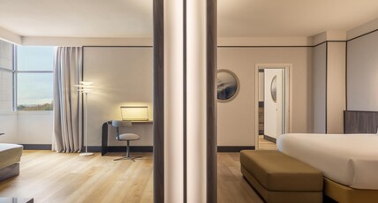 Hilton Rome Airport Room Type - KING EXECUTIVE ALCOVE ROOM