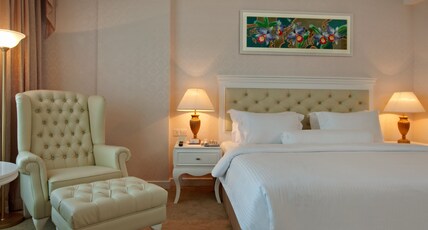 Royale Chulan Damansara Room Type - Club Room Royale Chulan Damansara Room Type - Club Room