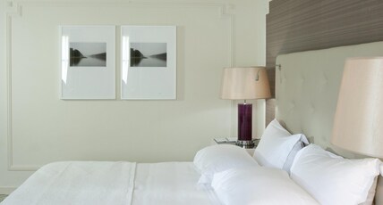 Waldorf Astoria Versailles - Trianon Palace by Hilton Room Type - PAVILLON-KING ROOM