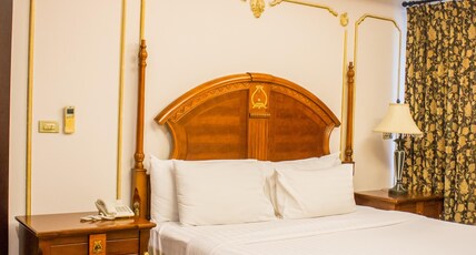 Four Seasons Place Hotel Room Type - Executive Two Bedroom Suite (non smoking) Four Seasons Place Hotel Room Type - Executive Two Bedroom Suite (non smoking)