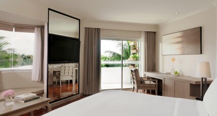 Avani Pattaya Resort Room Type - Garden View Corner Suite