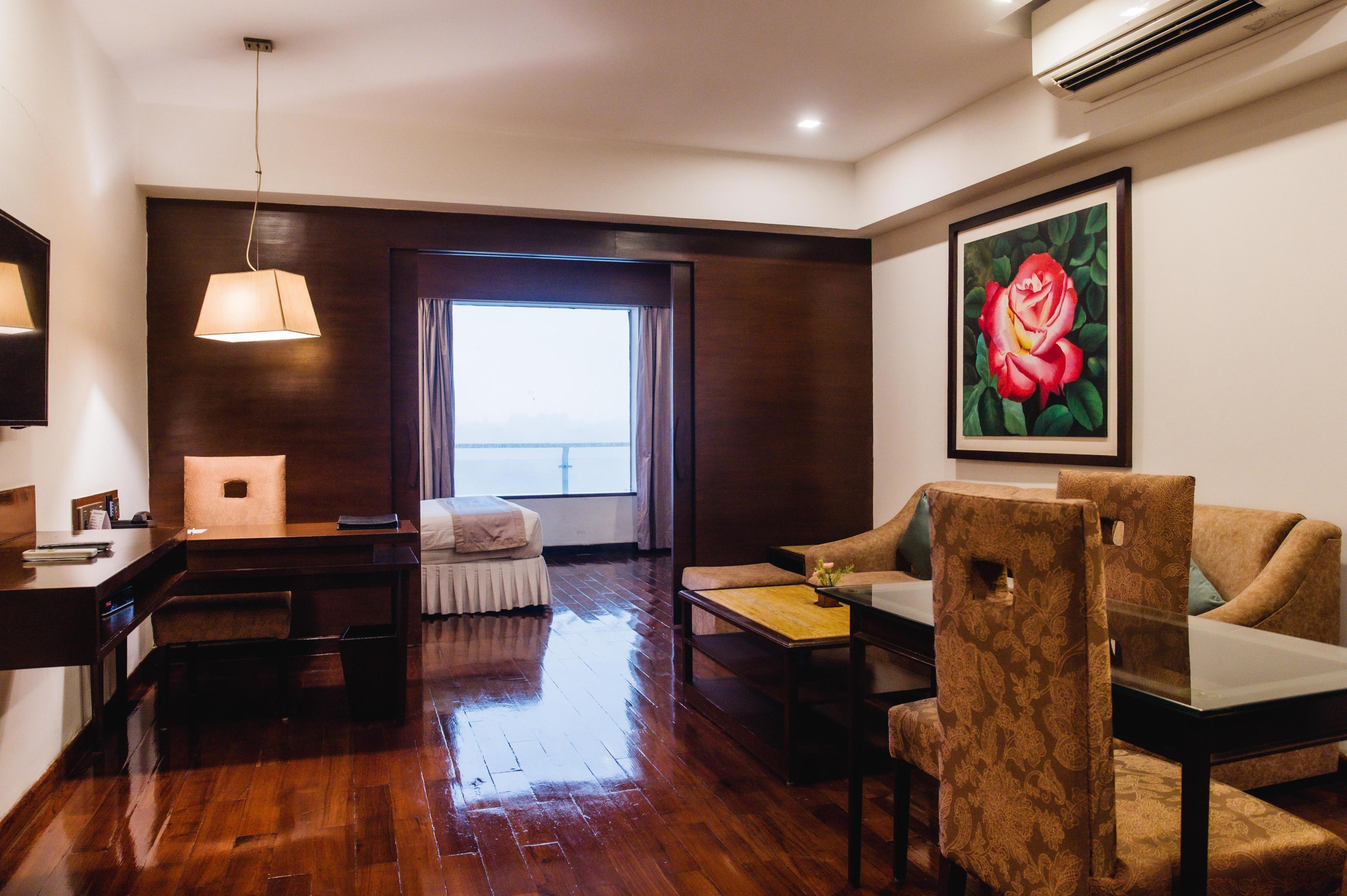 The Alcor Hotel Room Type - Executive Suite
