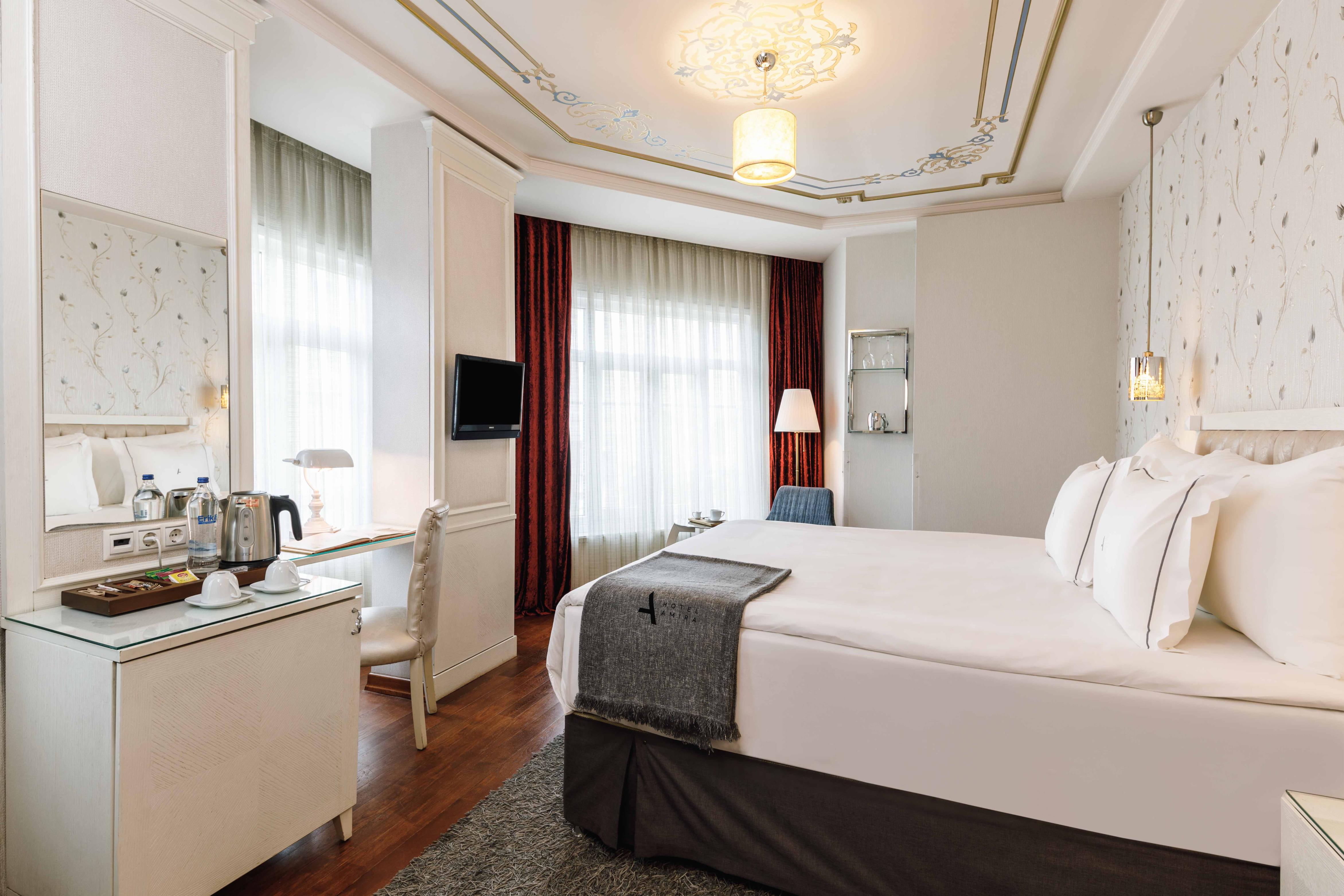 Hotel Amira Istanbul - Tap to explore photos