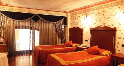 Deluxe Golden Horn Sultanahmet Hotel Room Type - Triple Room