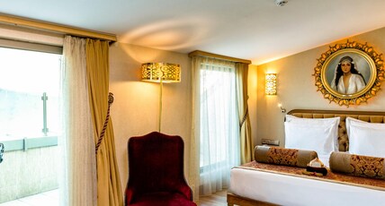 Hotel Sultania Boutique Class Room Type - Deluxe Double With Terrace Balcony