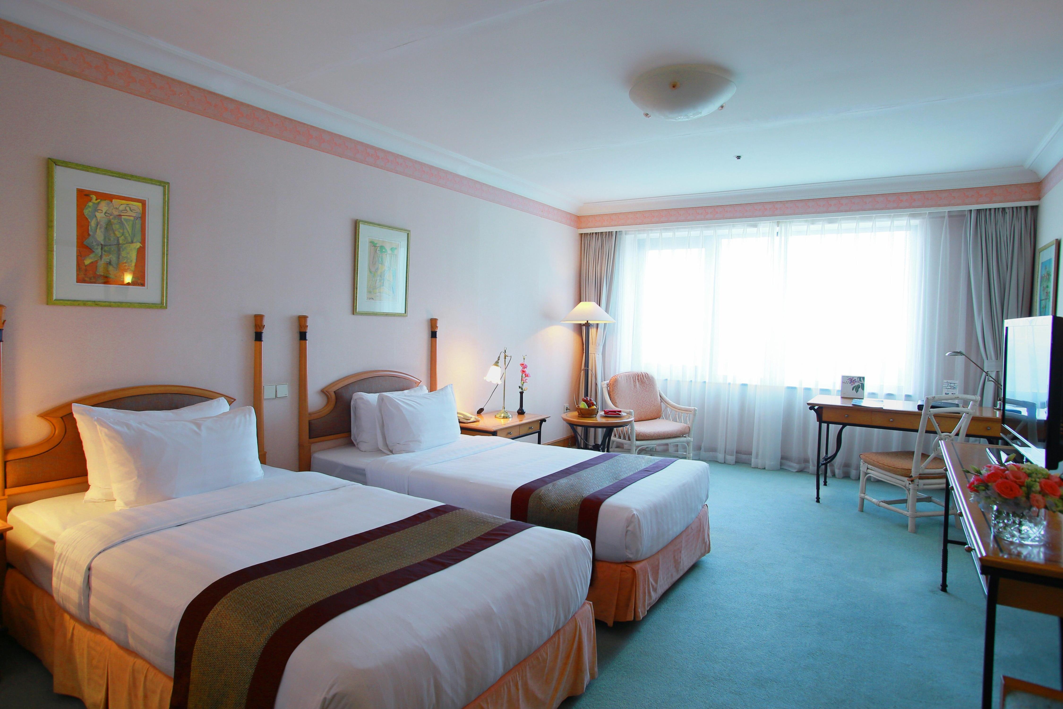 Hanoi Daewoo Hotel Room Type - Deluxe Room Twin Bed