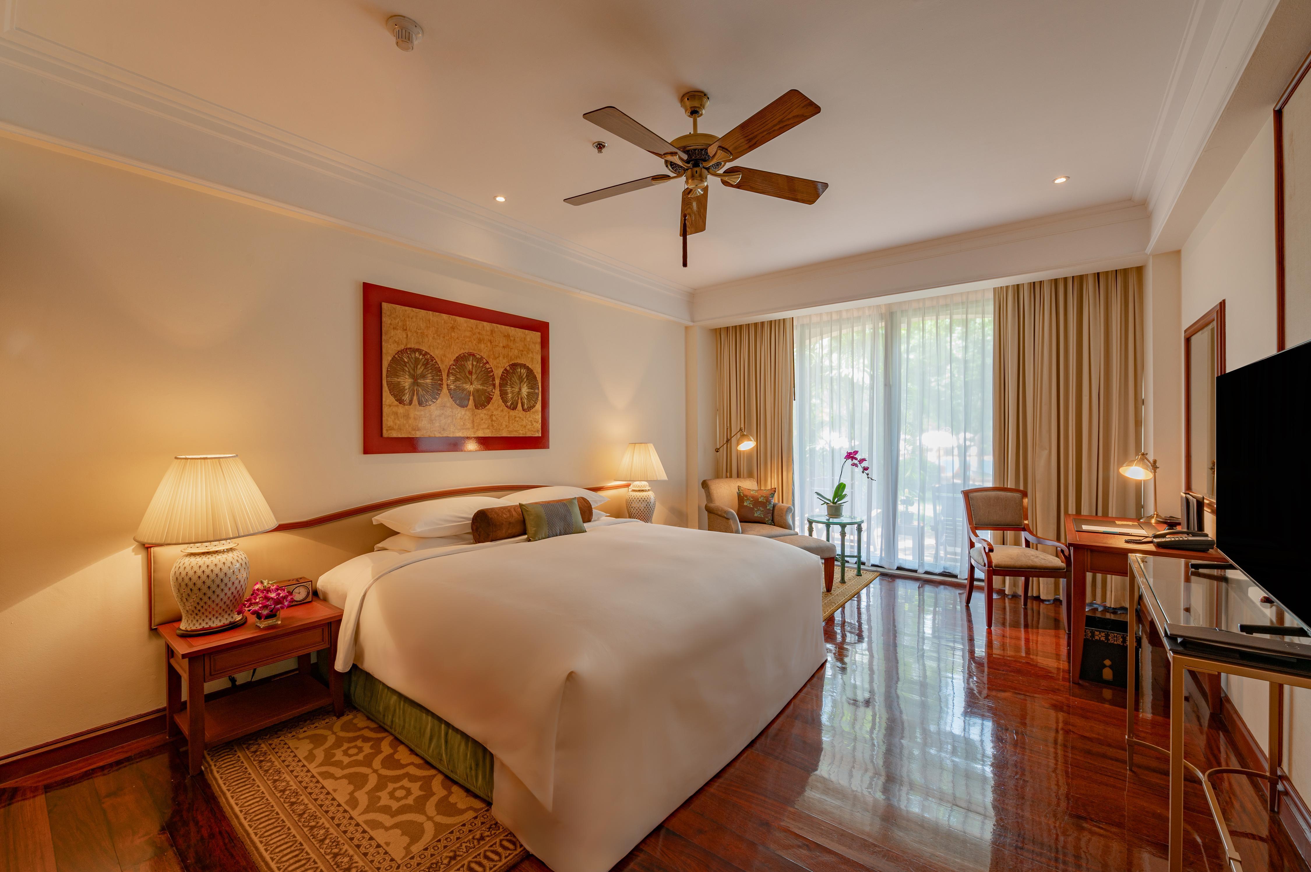 Sofitel Angkor Phokeethra Golf & Spa Resort - Tap to explore photos