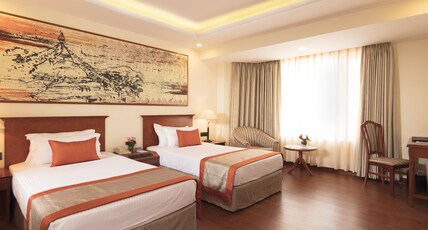 Royal Singi Hotel Room Type - Executive Twin Room