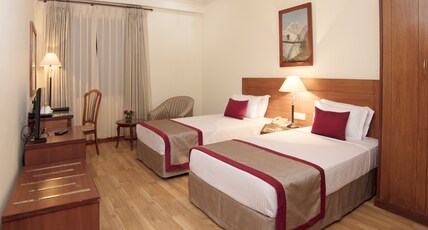 Royal Singi Hotel Room Type - Deluxe Twin Room