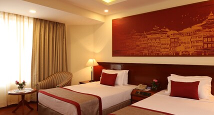 Royal Singi Hotel Room Type - Deluxe Double Room