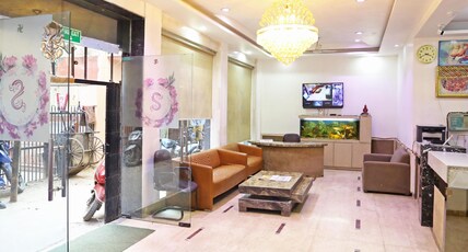 Hotel Sterling Inn at New Delhi Railway Station Room Type - Superior Family Room