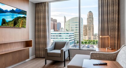 Embassy Suites Buffalo Room Type - 1 KING-ALLERGY FREE NOSM