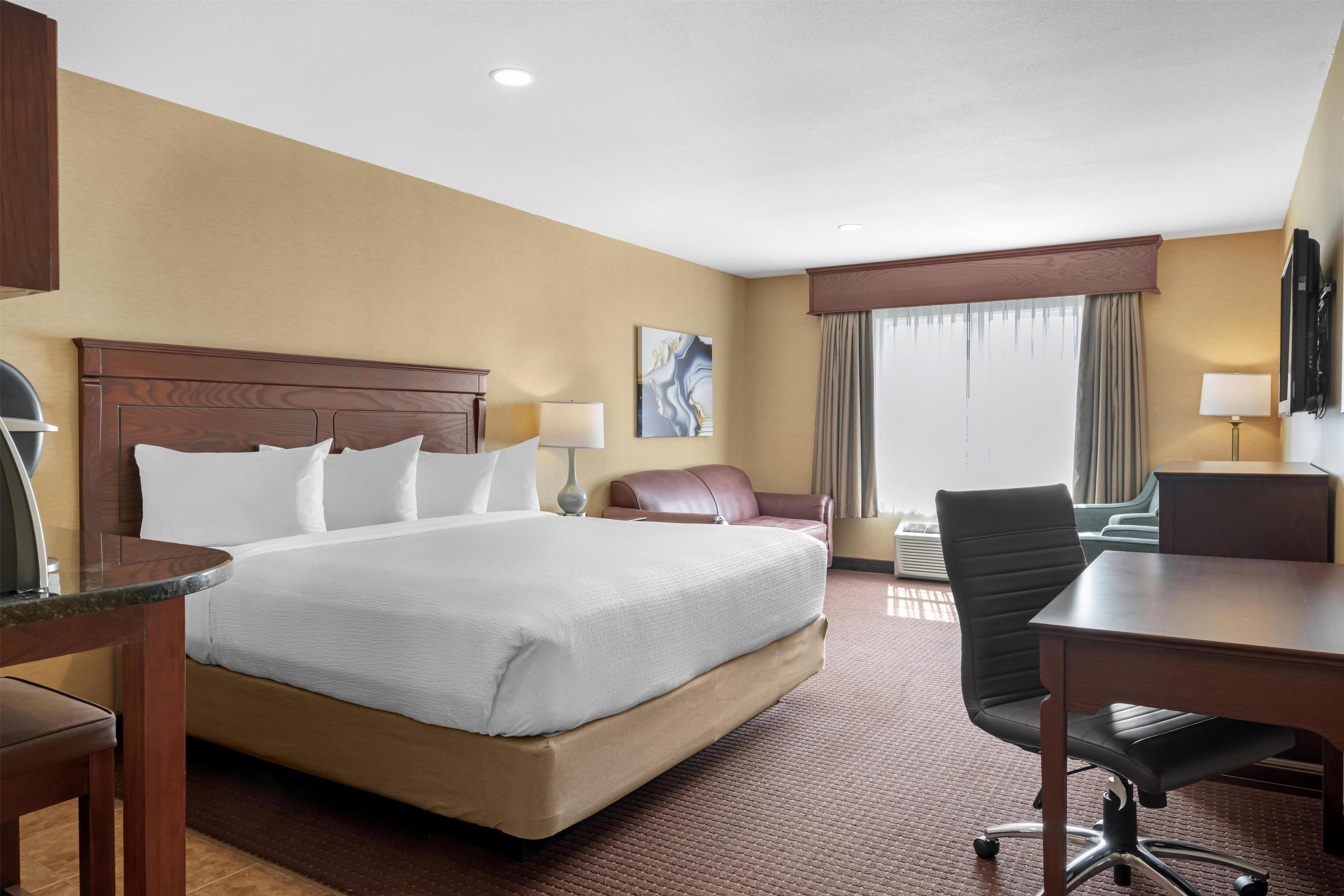Best Western Plus Fredericton Hotel & Suites Room Type - Suite-1 King Bed, Non-Smoking, Sofabed, Kitchenette, Sitting Area, Rain Shower, Full Breakfast Best Western Plus Fredericton Hotel & Suites Room Type - Suite-1 King Bed, Non-Smoking, Sofabed, Kitchenette, Sitting Area, Rain Shower, Full Breakfast