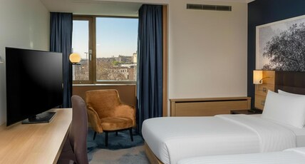 Hilton Mainz Room Type - TWIN DELUXE CITY VIEW