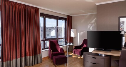 Hilton Mainz Room Type - KING ACCESSIBLE STUDIO