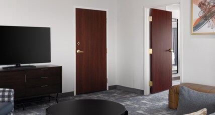 Embassy Suites by Hilton Charlotte-Concord-Golf Resort & Spa Room Type - 2BR 2BA PRESIDENT NONSMOKE