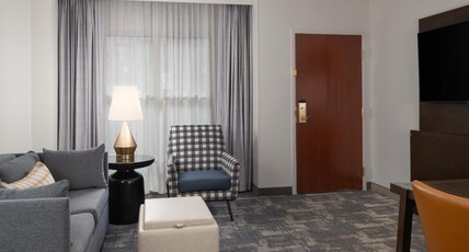 Embassy Suites by Hilton Charlotte-Concord-Golf Resort & Spa Room Type - 2 QN STE HEARING ACCESS