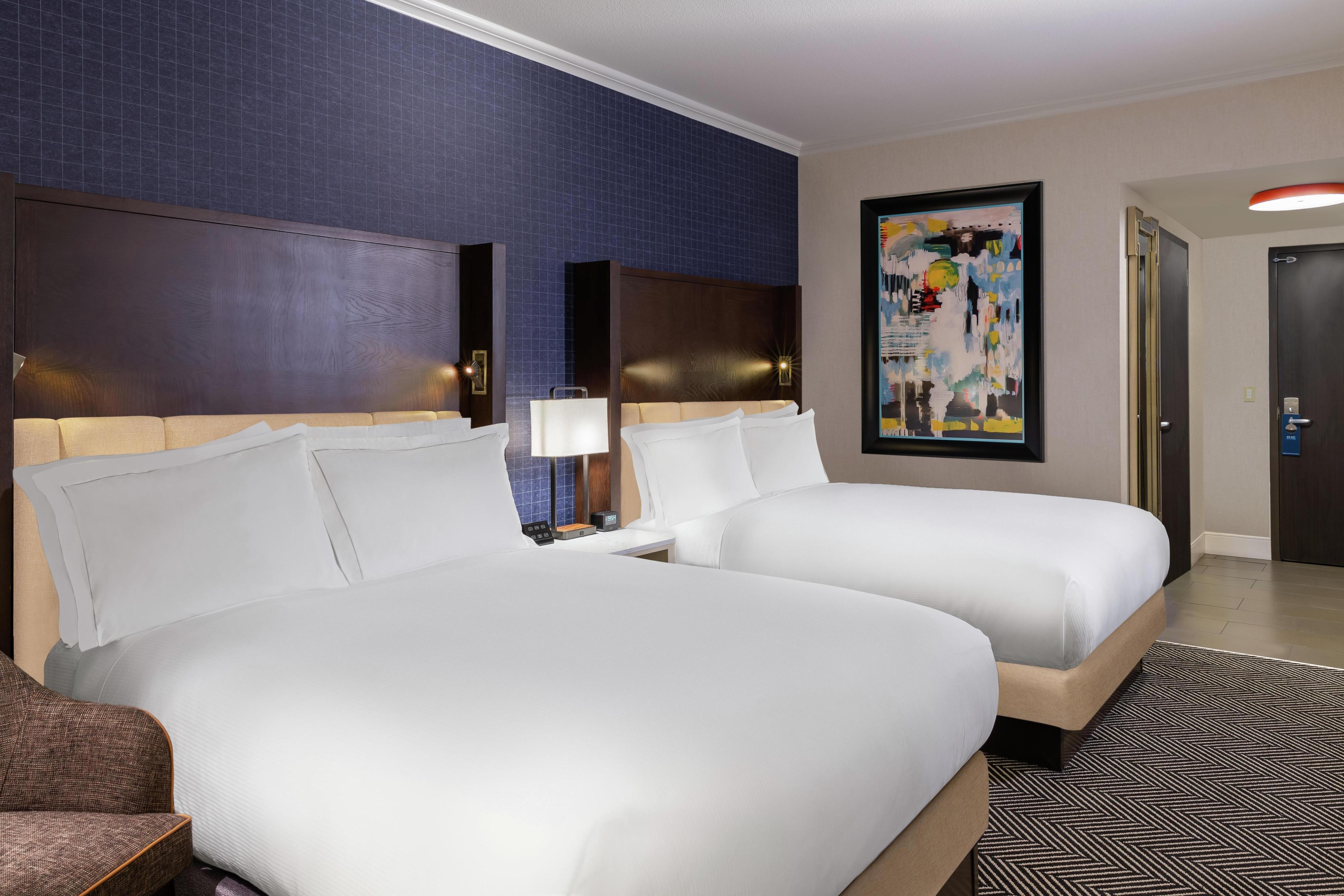 Hilton Austin Room Type - 2QNS PREMIUM MOB ACC TUB