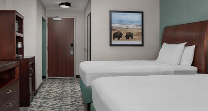 Hilton Garden Inn Denver Downtown Room Type - 2 QUEEN BEDS