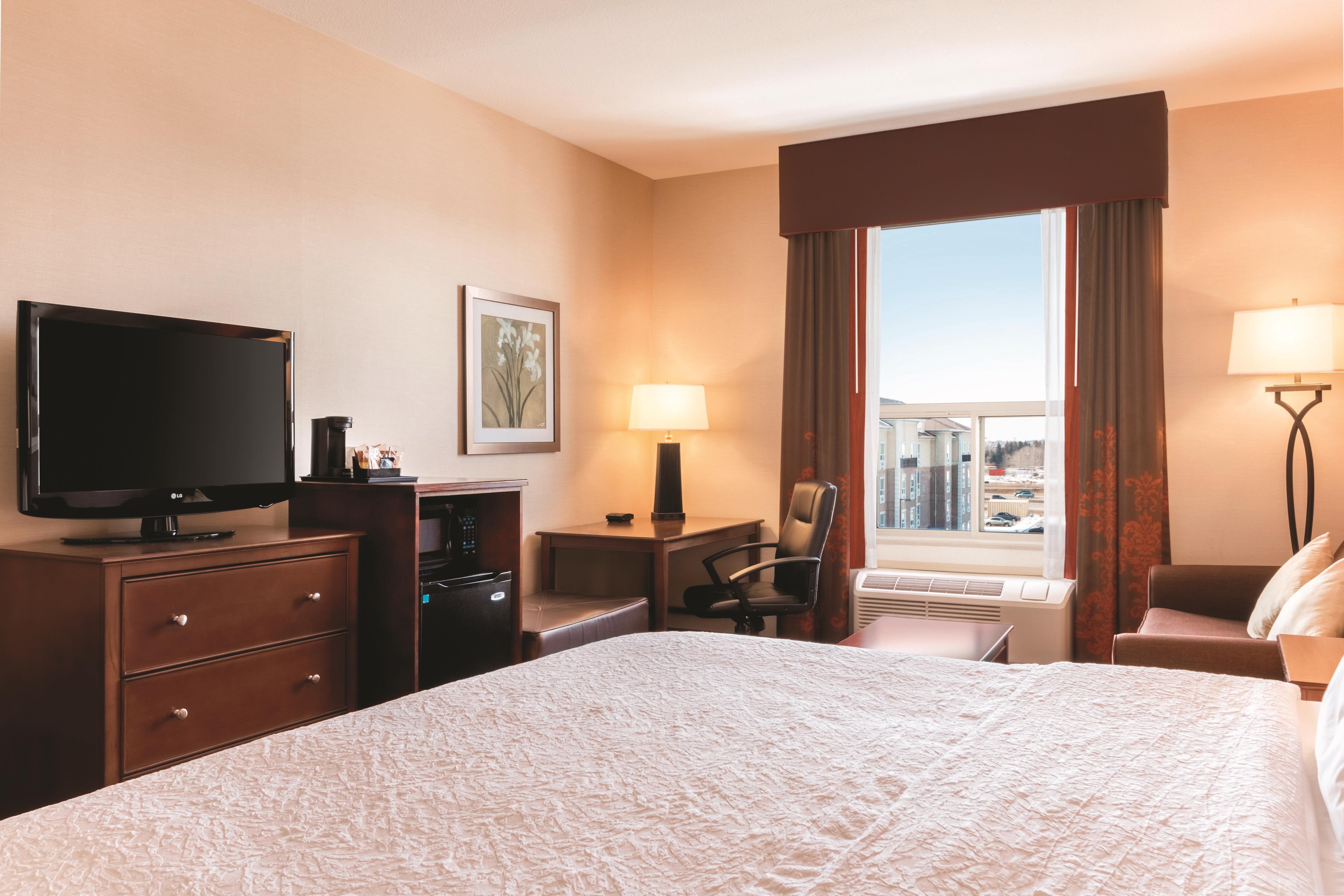 Hampton Inn by Hilton Edmonton/South, Alberta, Canada - Tap to explore photos