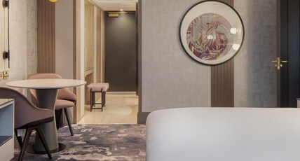 Hilton Glasgow Room Type - EXECUTIVE 2 BEDROOM SUITE Hilton Glasgow Room Type - EXECUTIVE 2 BEDROOM SUITE