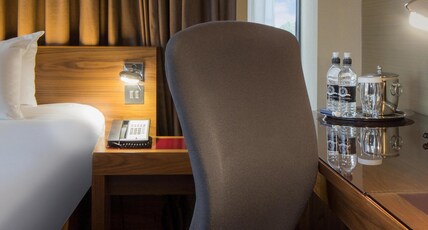 Hilton Liverpool City Centre Room Type - DELUXE KING ROOM