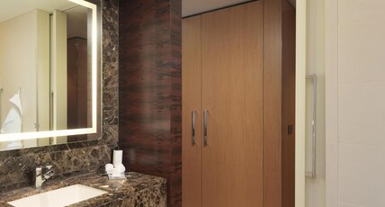 Conrad London St. James Room Type - KING ONE BEDROOM SUITE