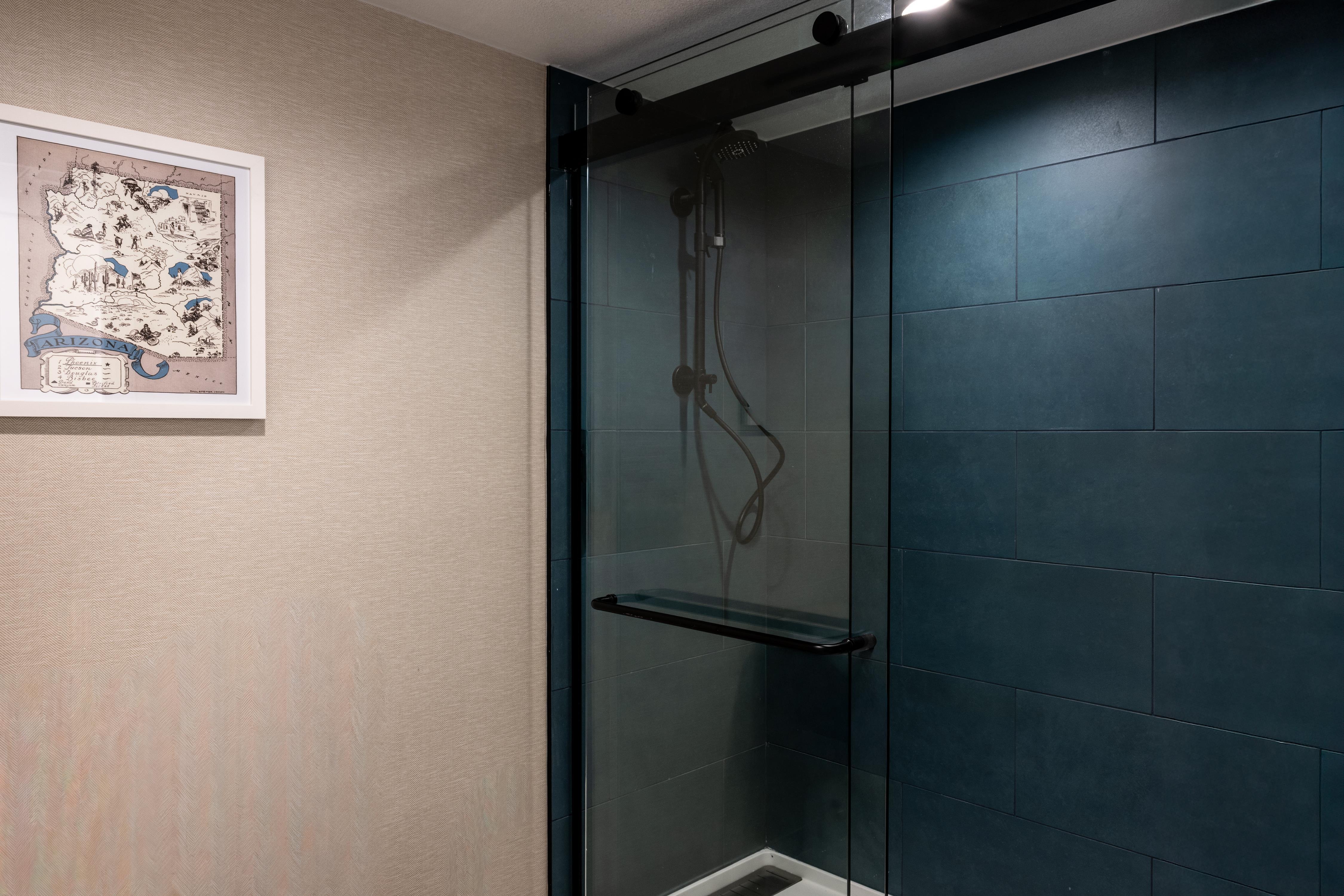Pointe Hilton Squaw Peak Resort Room Type - 1 KG 1 BDRM STE COURTYARD