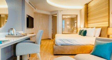 Cape Dara Resort Room Type - Deluxe Room Sea View