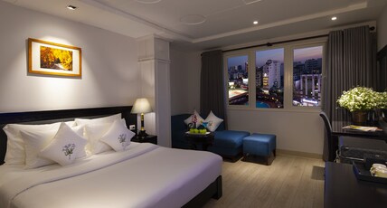 Alagon Saigon Hotel & Spa Room Type - Ben Thanh City Lights Executive Room