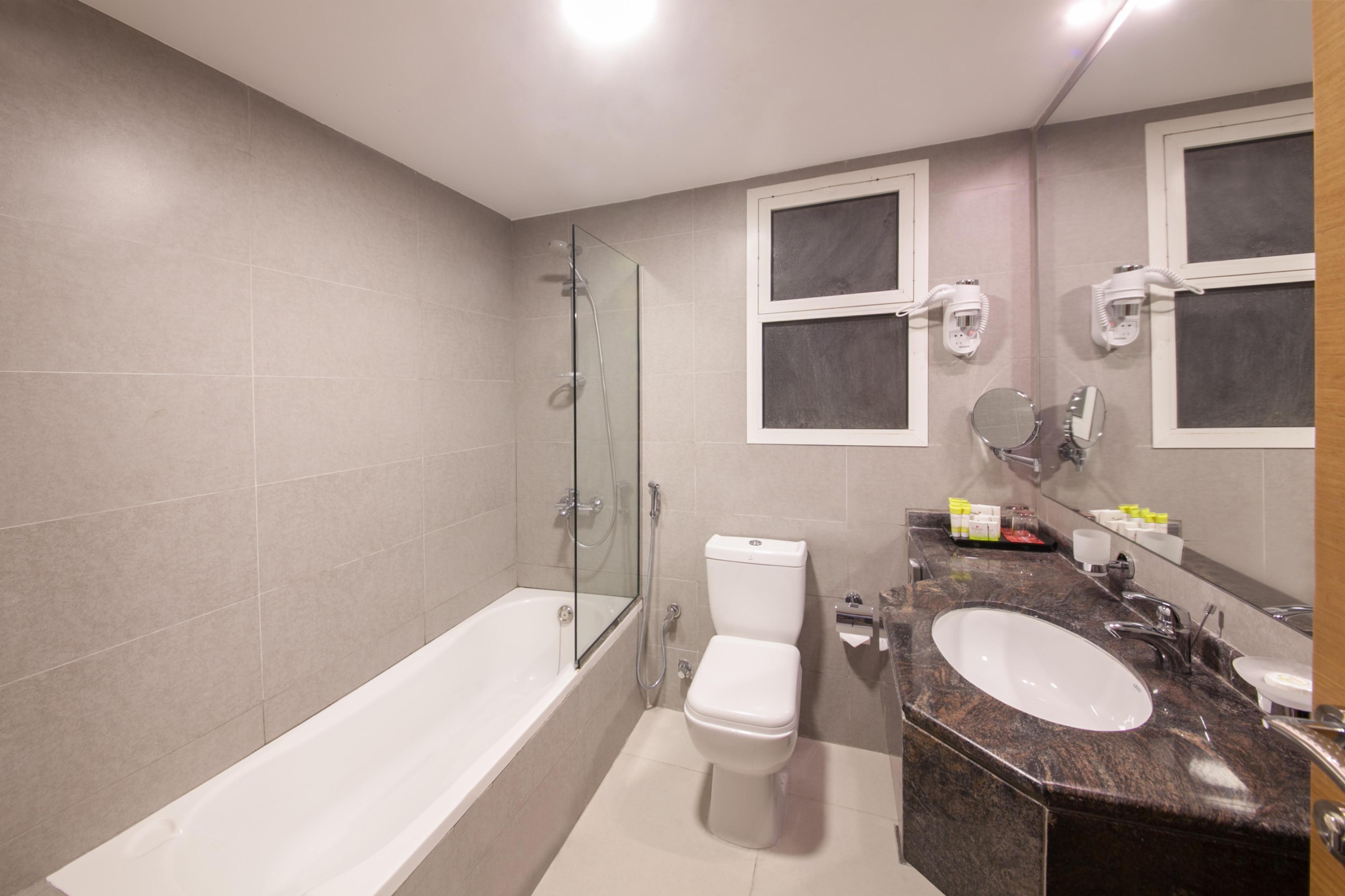 Ramada by Wyndham Beach Hotel Ajman Room Type - Deluxe Room Sea View, Non-Smoking