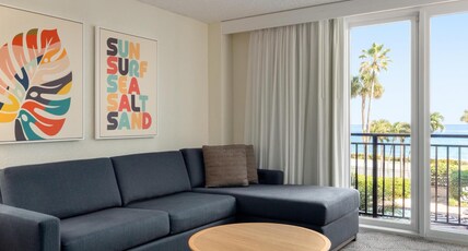 Embassy Suites Deerfield Beach - Resort & Spa Room Type - 2 QUEEN PARTIAL OCEAN VIEW