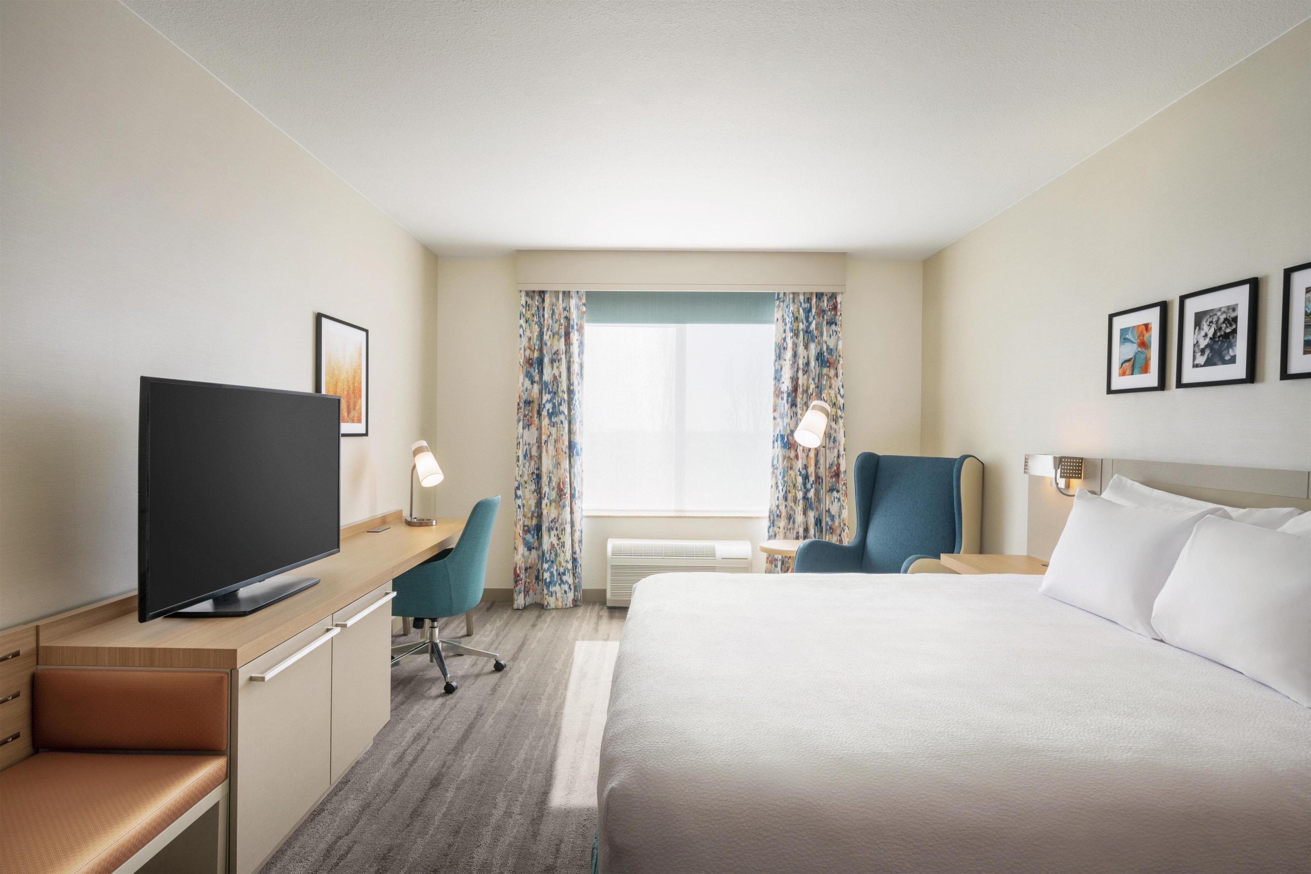 Hilton Garden Inn Fort Collins - Tap to explore photos