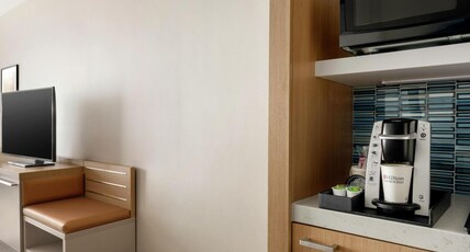Hilton Garden Inn Fort Collins Room Type - 2 QUEEN BEDS-FRIDGE-MICRO