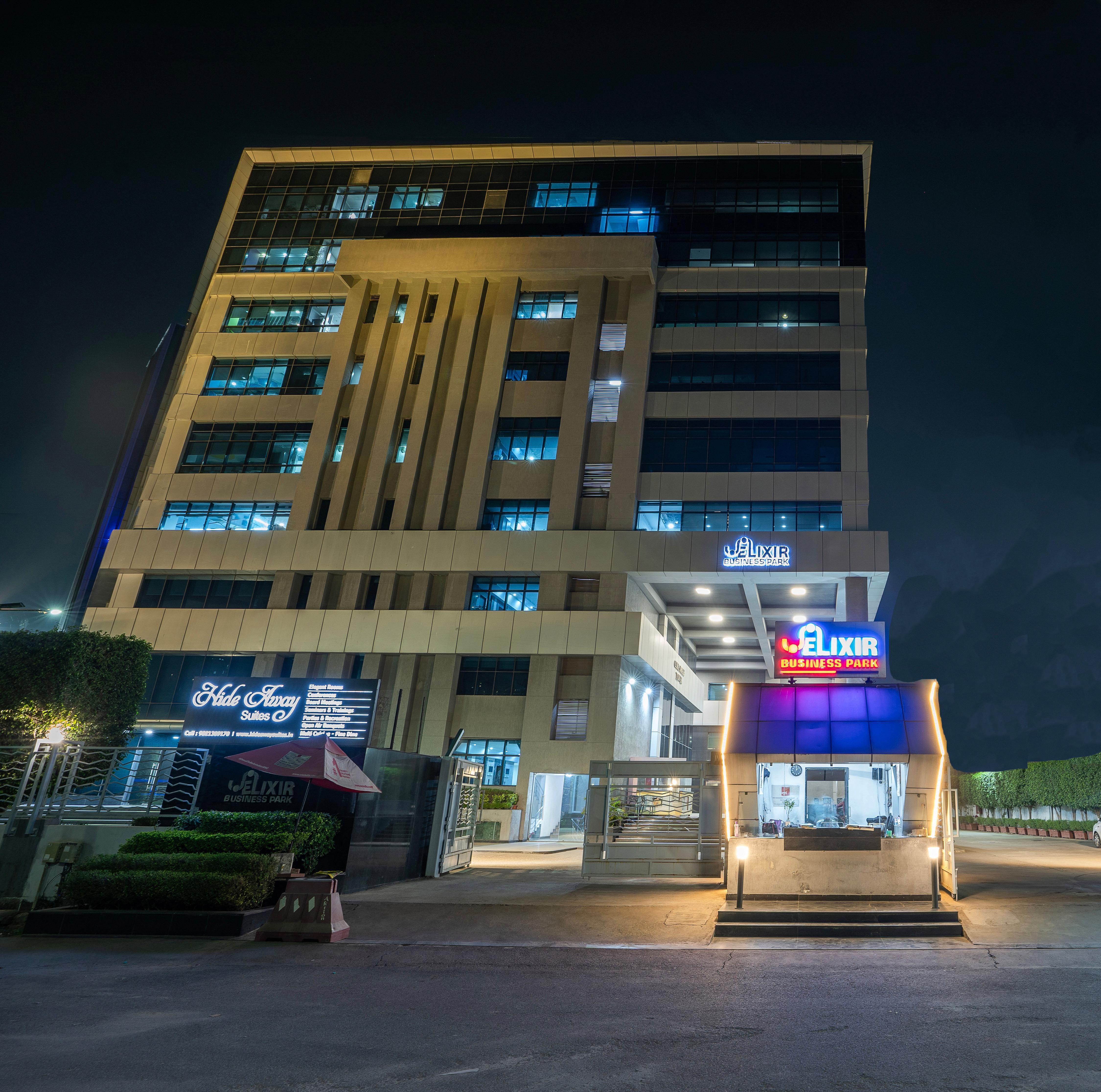 Hideaway Suites Noida