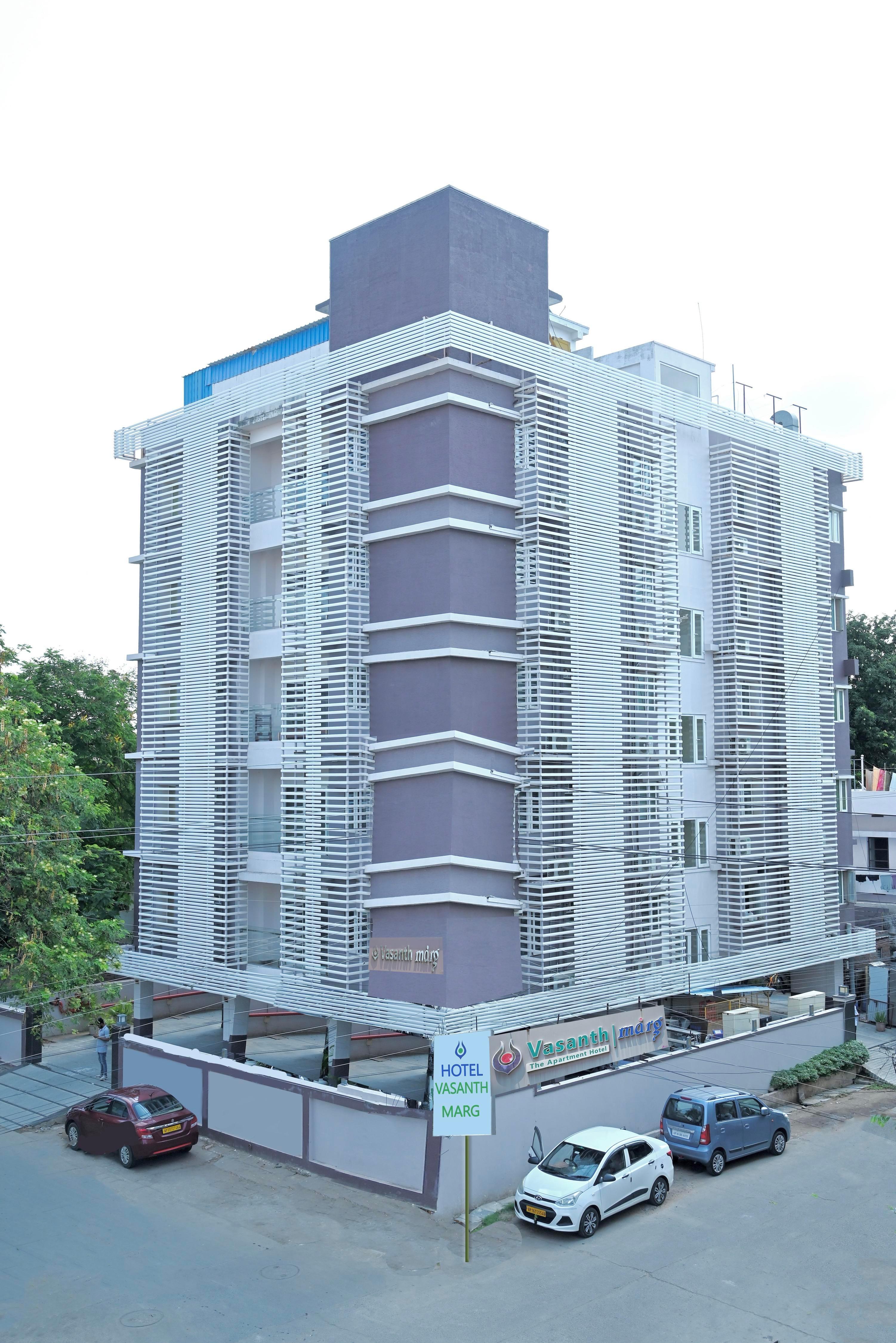 Hotel Vasanth Maarg By Livewell - Tap to explore photos
