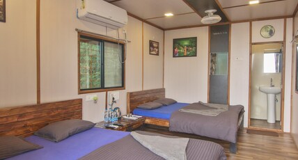 The Bob House | Rooms & Cafe Room Type - Panoramic Lake View Rooms Ground Floor