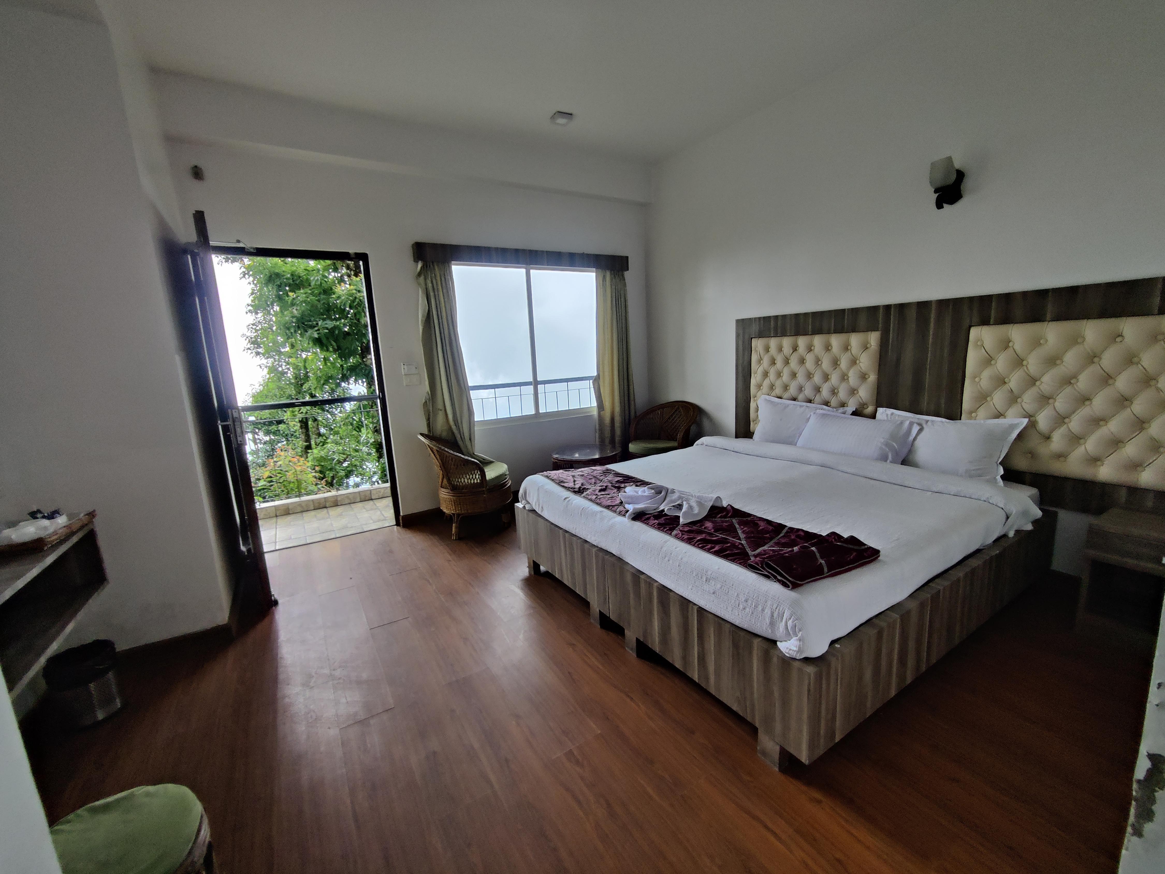 Lamahatta Residency | Rooms & Restaurant - Tap to explore photos