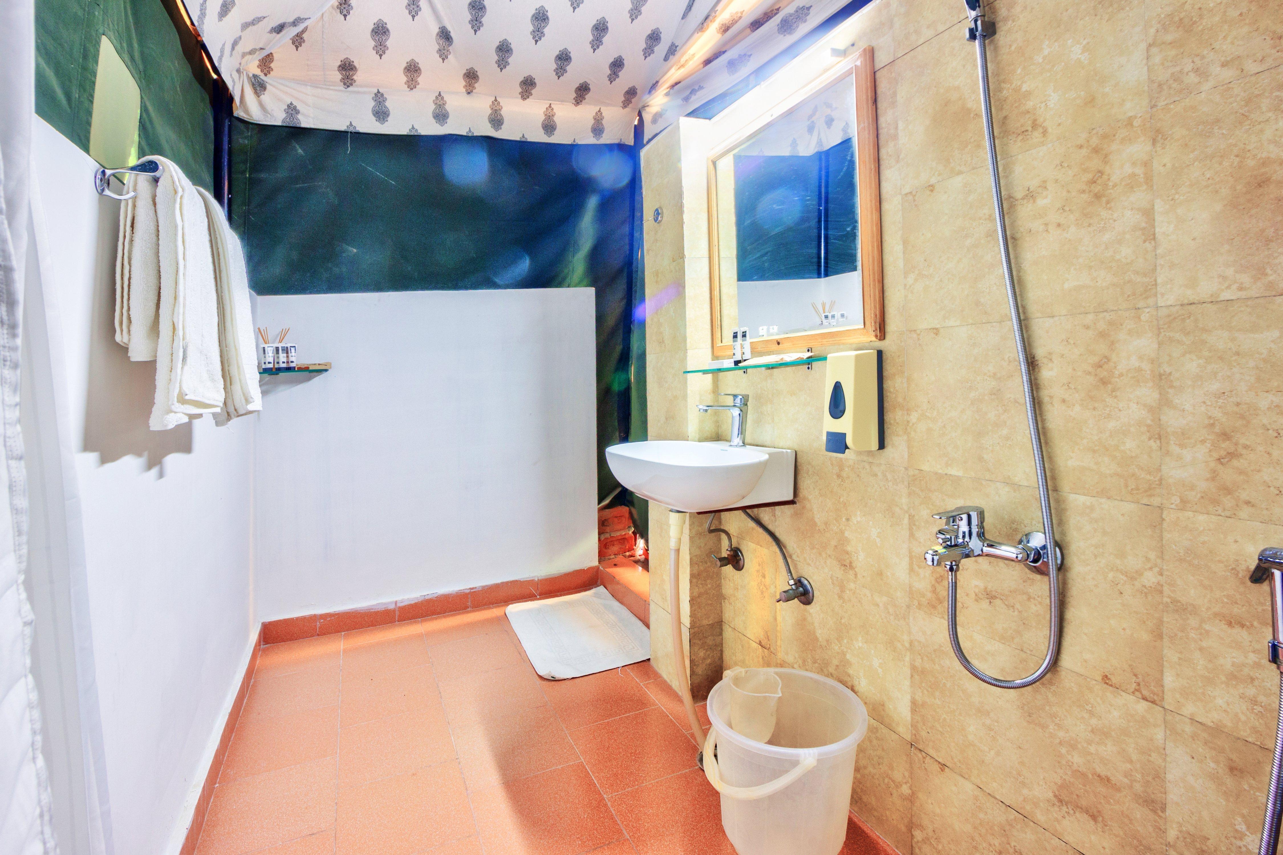 By The Stream Evo Huts - Tap to explore photos