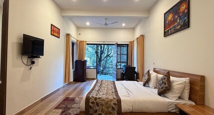 Bajoon homestay Room Type - deluxe room