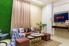 Peaceful Huts | Luxury 2 BHK Entire Apartment