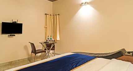 THE VENUE By Seasons Suites Room Type - Luxury Room