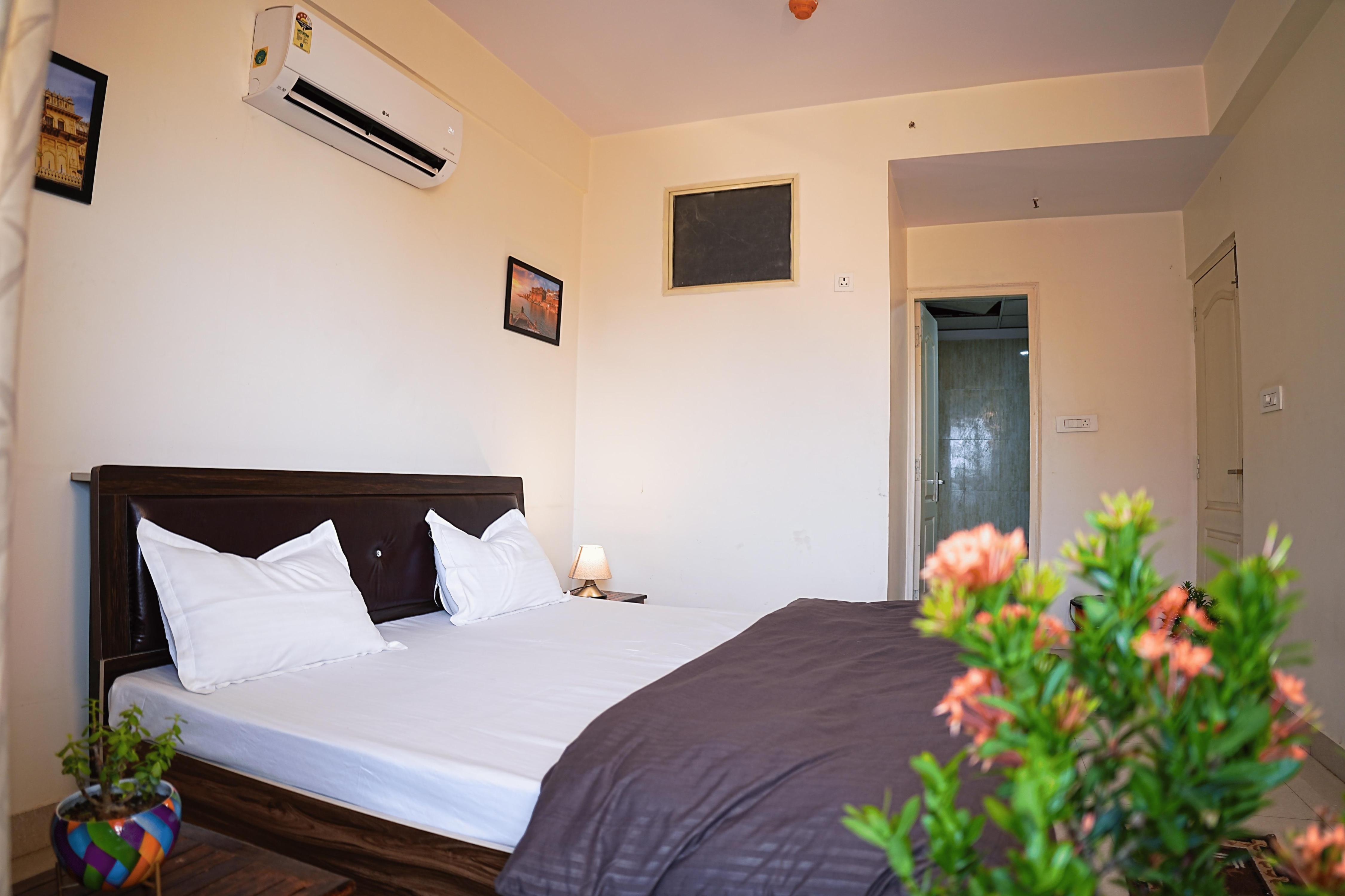 homestay in Paarth aadynat bnb - Tap to explore photos