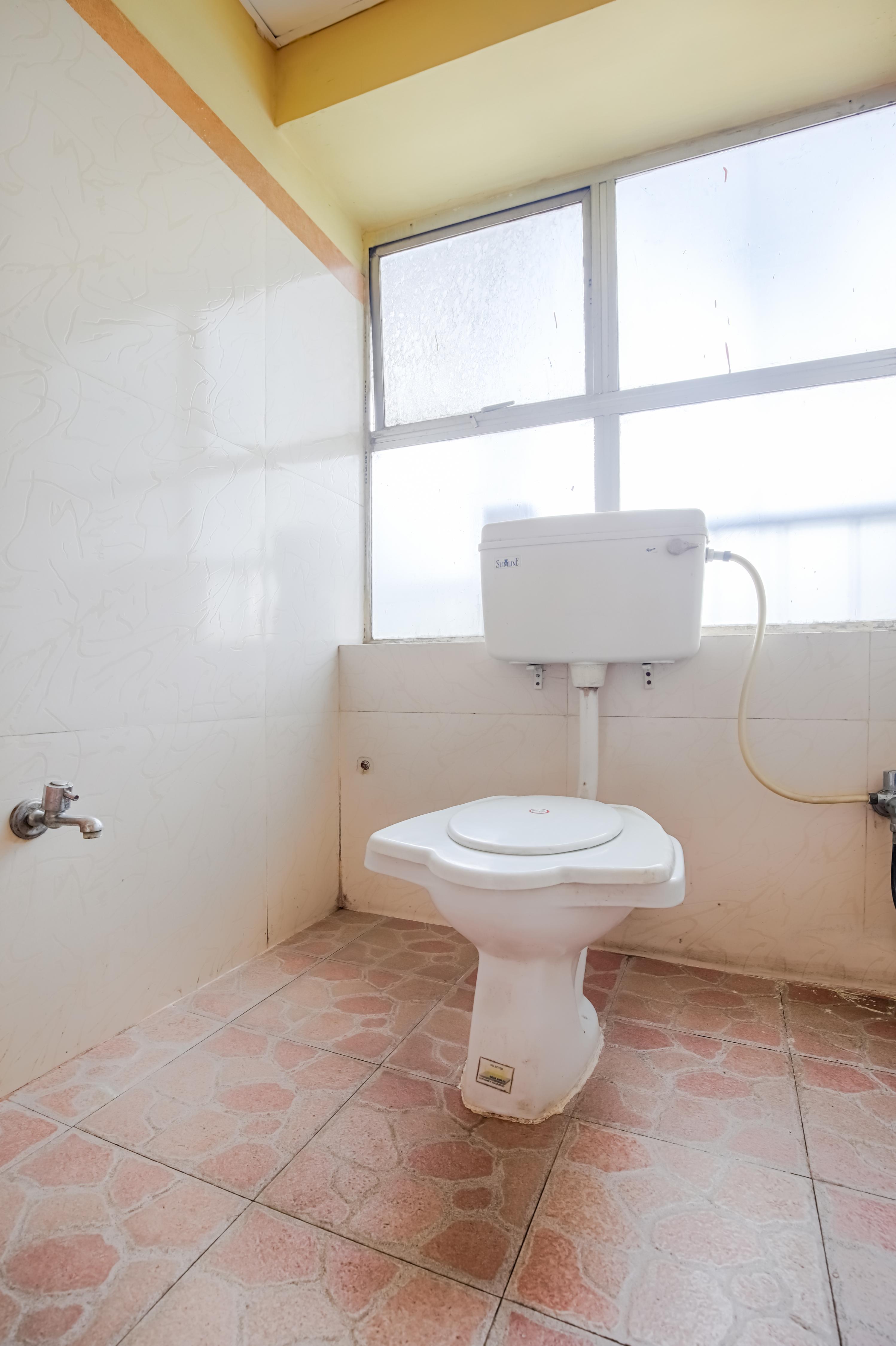 Clarz Guest House | 4mins walk from Zoo Road - Tap to explore photos