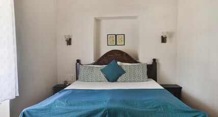Caju Grove  The Big Yellow Goan House Room Type - Suite Room