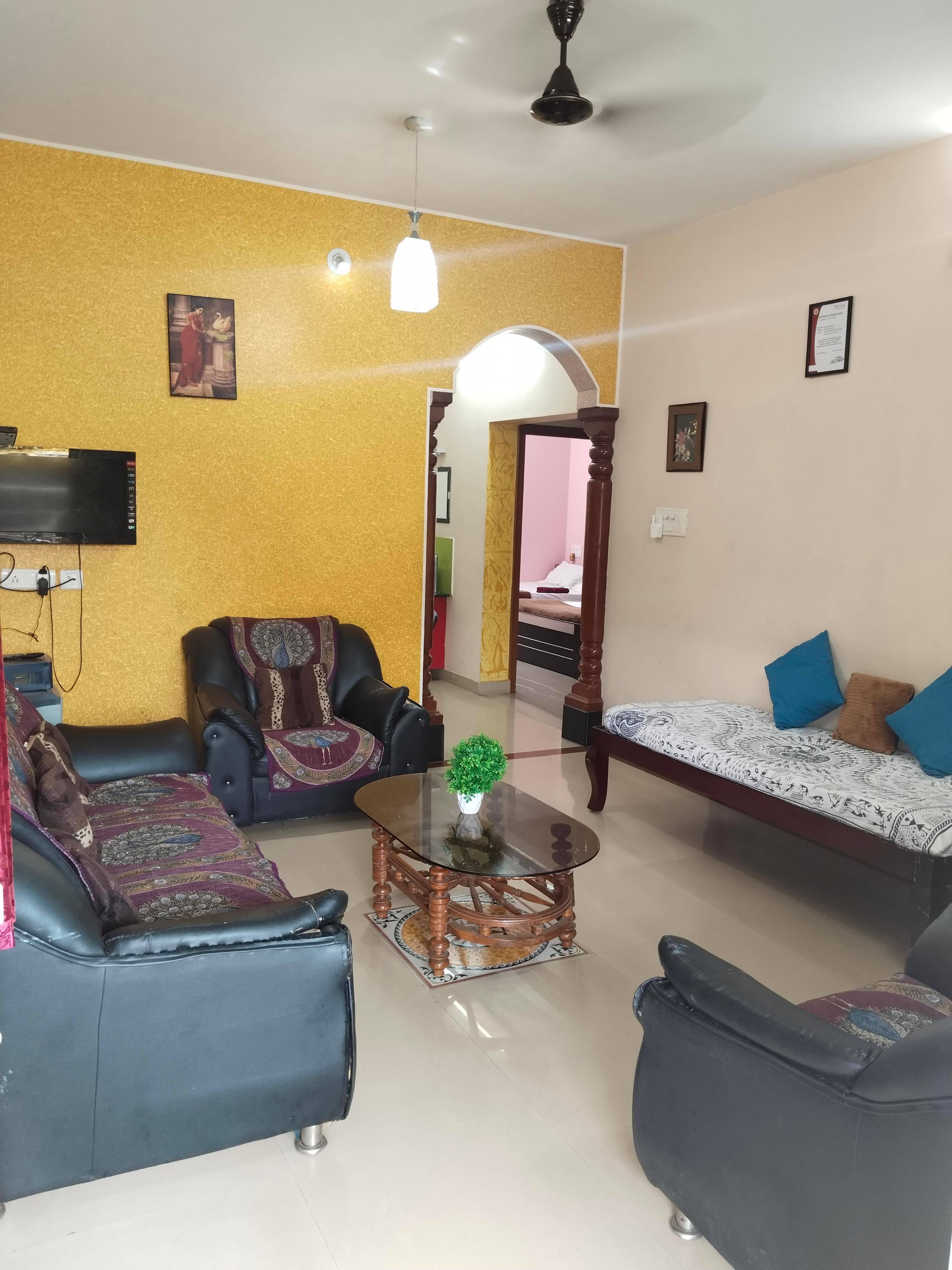 Maanyatha Homestay - Tap to explore photos