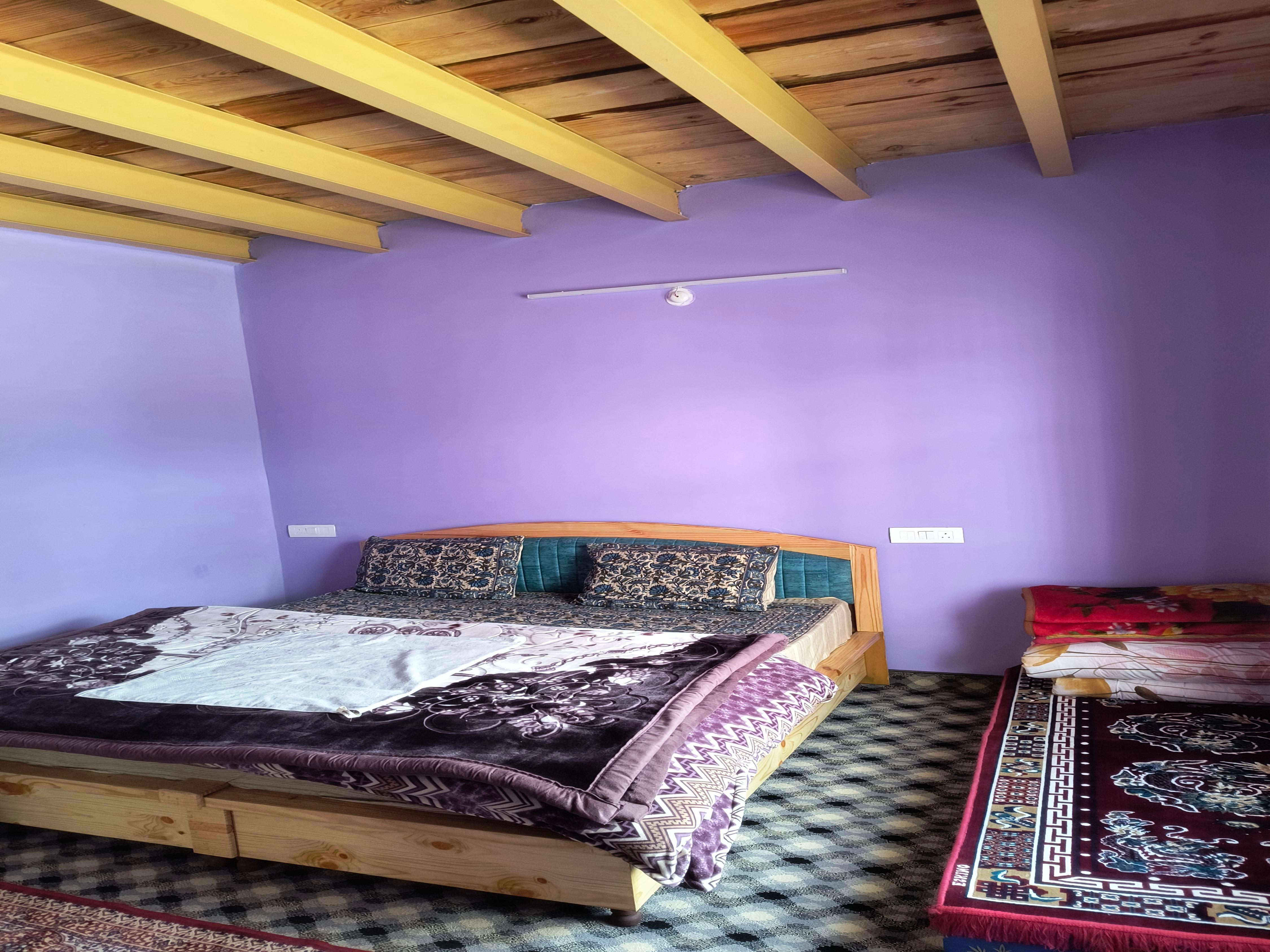 Wang-la - Tap to explore photos