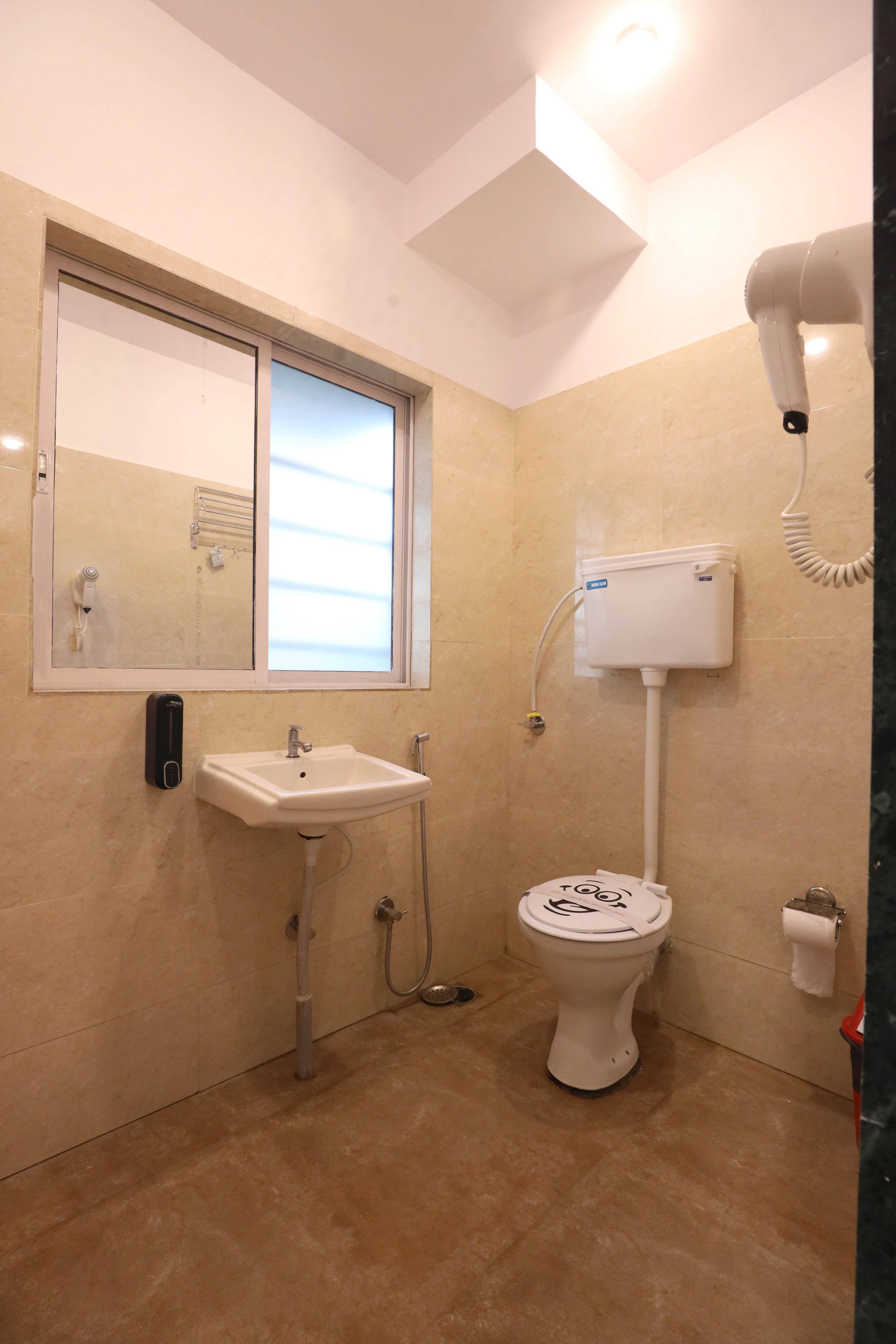 Gagal Home - Apartments Suite - Tap to explore photos