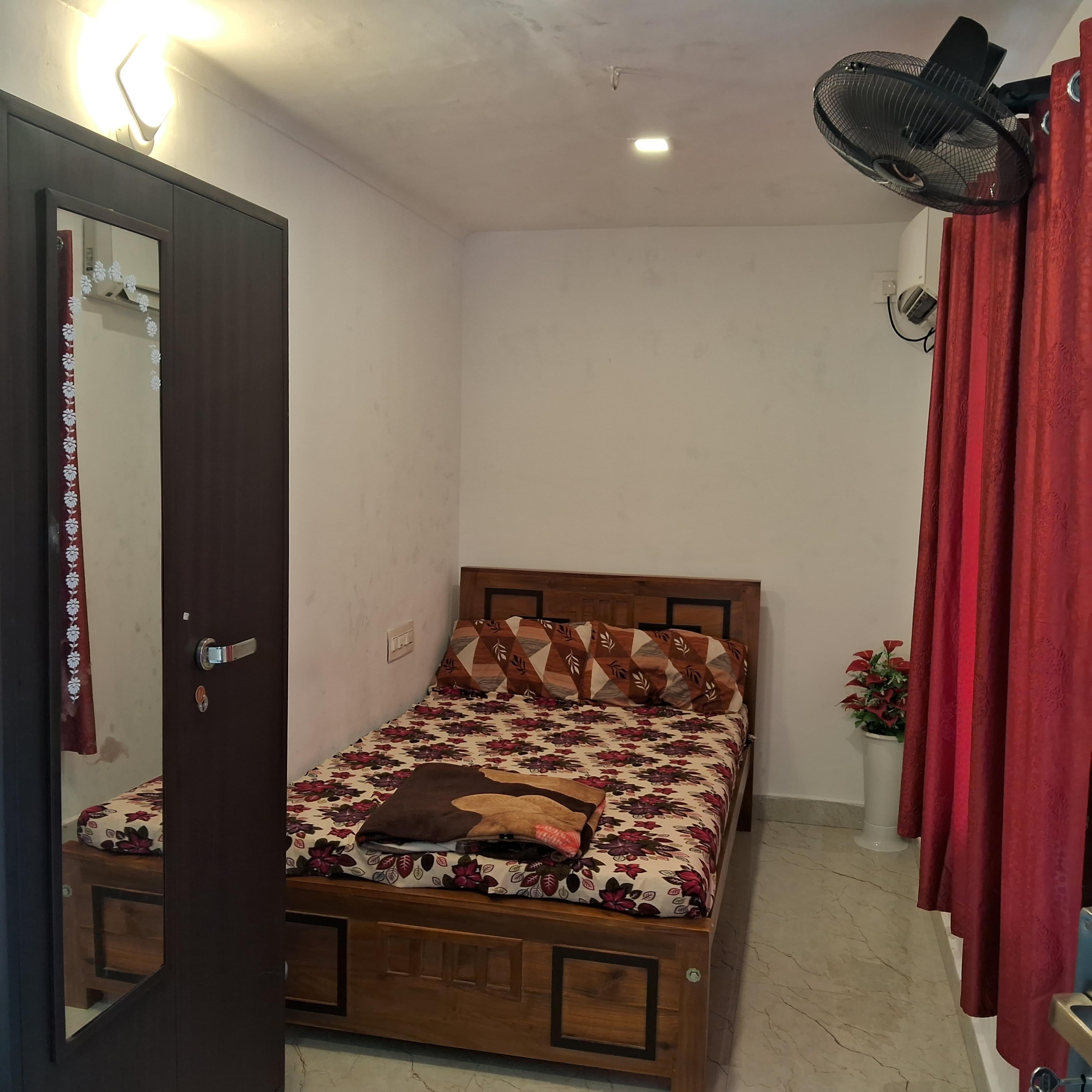 Nice Villa 4BHK - Tap to explore photos